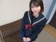 麻里梨夏 制服ロリ美少女の美脚を包んだ生ナマしいパンストを完全着衣